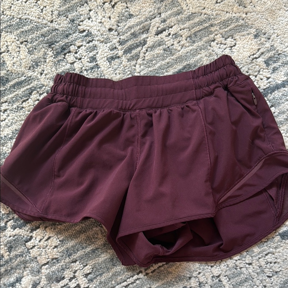Maroon 2.5” Size 6 Hotty Hots!